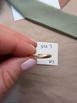 #67 C Signet Ring size 7 / blooper