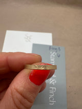 Ring size 6, D & E / BLOOPER B