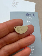 Half Moon Necklace A / BLOOPER