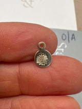 Olivia Necklace A / BLOOPER