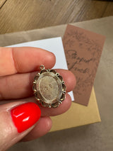 Heirloom Necklace QR // 10 BLOOPER