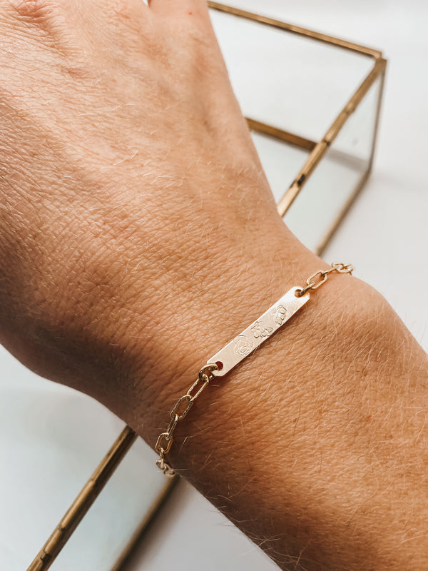 MINI Monthly Floral, Raegan Gold Bar Bracelet