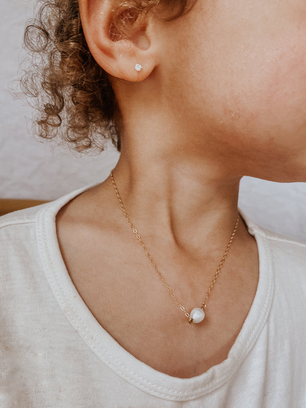 Mini Finch // Margo Mini Necklace